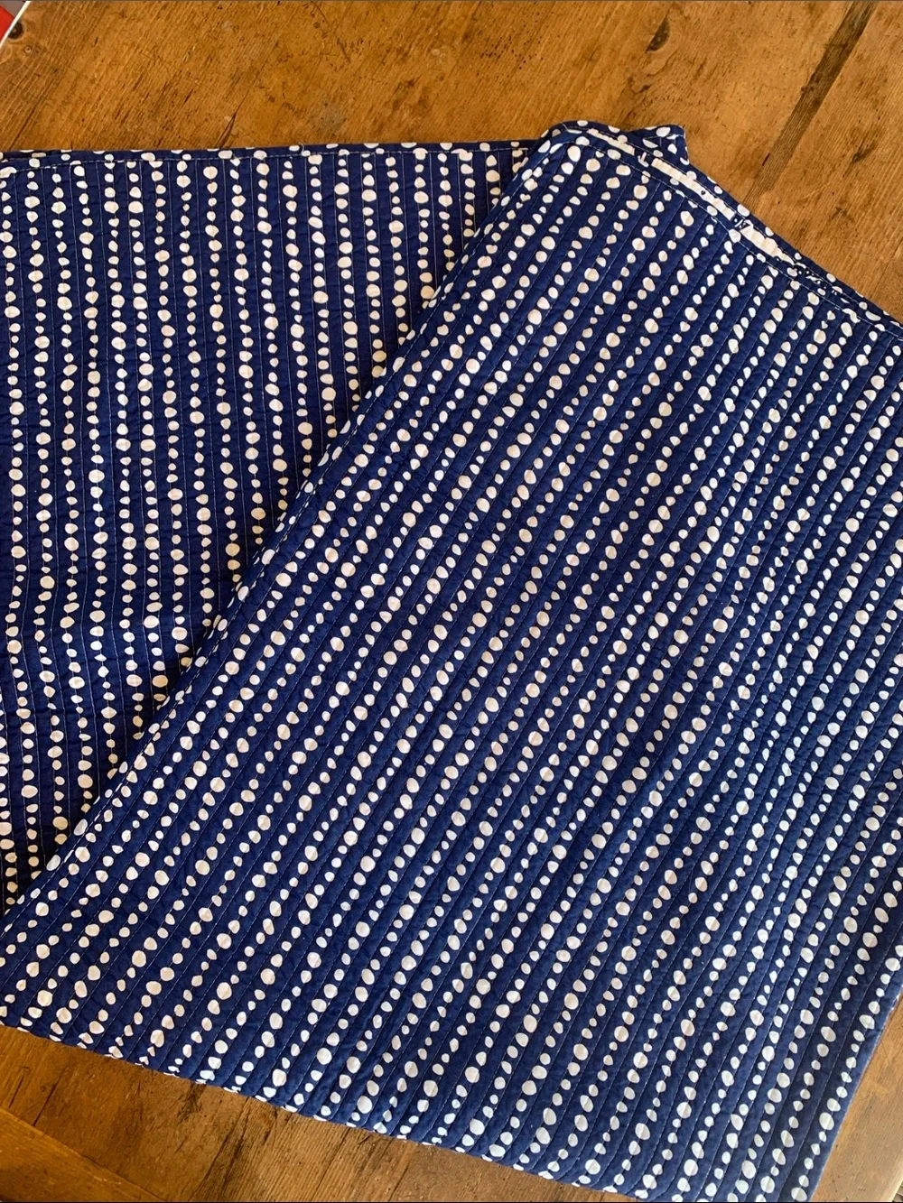 Cotton Red & Navy Starfish & Crab Quilted Throw Blanket